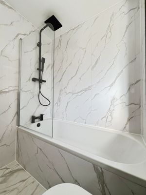 Bathroom- click for photo gallery